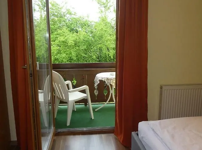Privat bolig Gaestehaus Regina